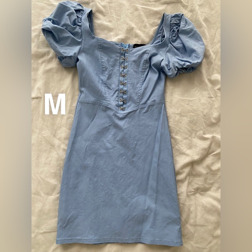 Baby blue dress